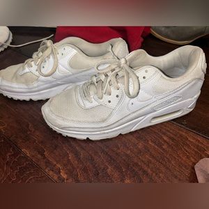 Nike air max size 9.5